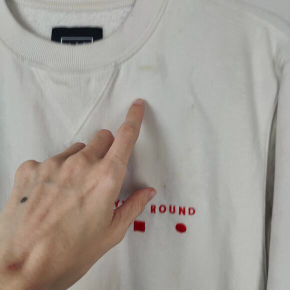 Ayr Sweatshirt Womens Small Off-White Fleece‎ Pullover All Year Round Preppy - Picture 3 of 9